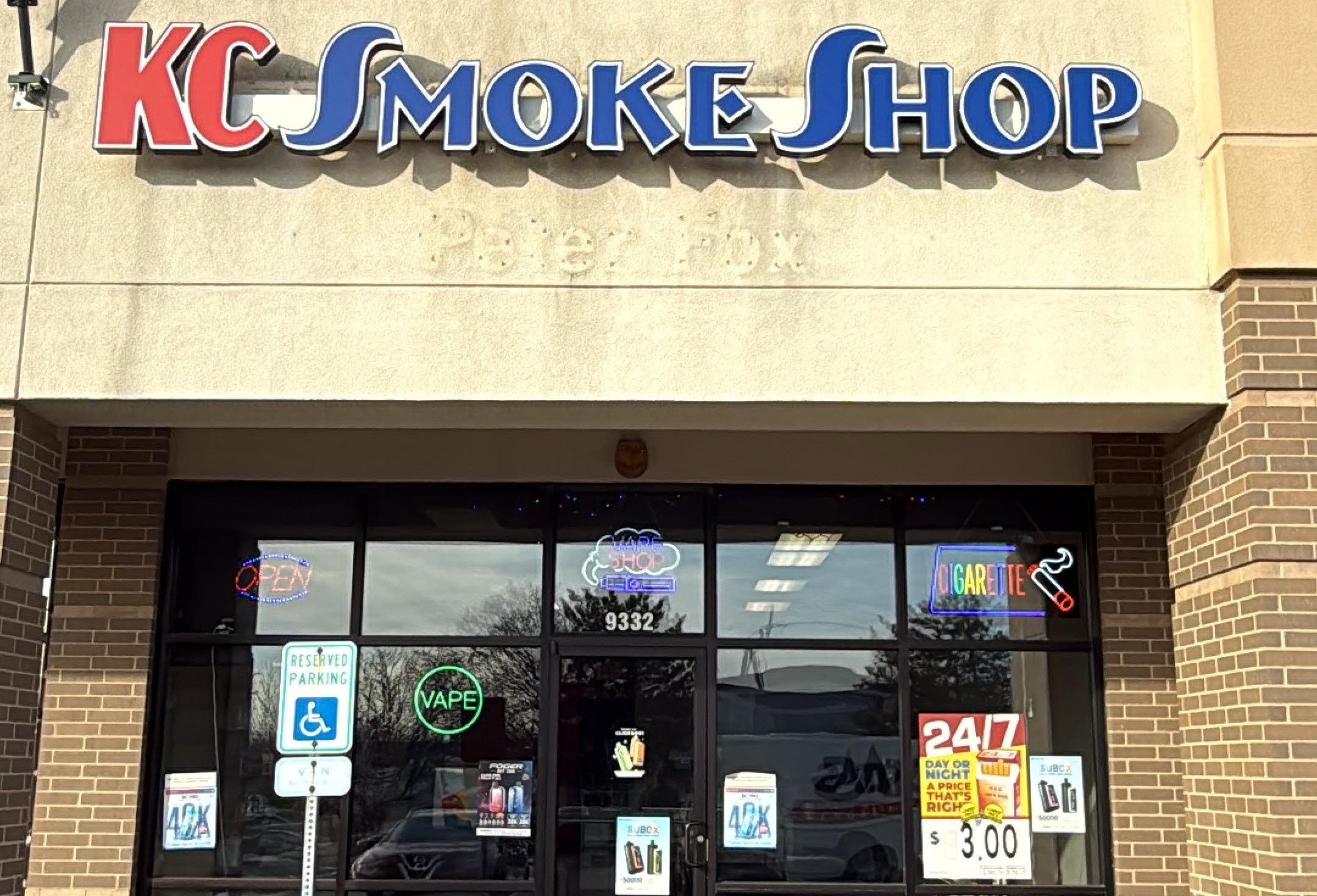 KC SMOKE SHOPKC